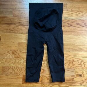 Blanqi black maternity seamless leggings size large